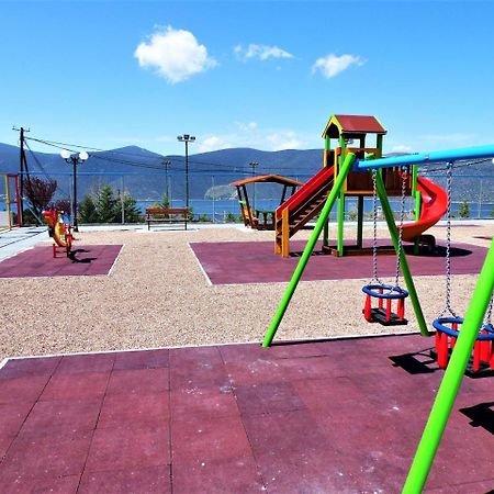 Waterfront Mediterranean Villa Skroponeria Екстериор снимка