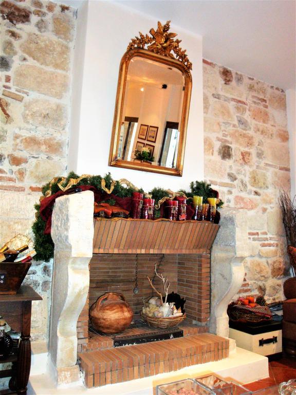 Waterfront Mediterranean Villa Skroponeria Екстериор снимка