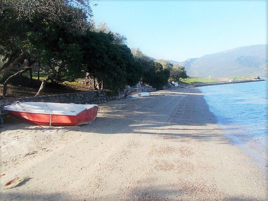 Waterfront Mediterranean Villa Skroponeria Екстериор снимка